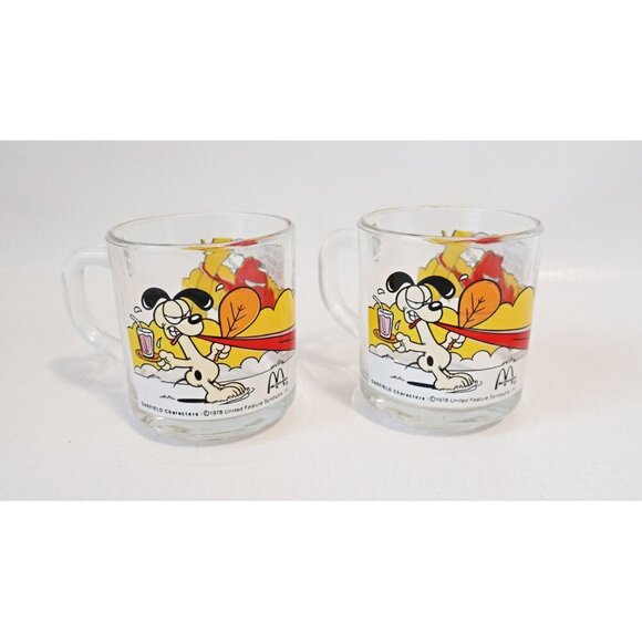 2 Vintage Garfield McDonald's Collector Series Clear Glass Handled Mugs - Picture 2 of 6
